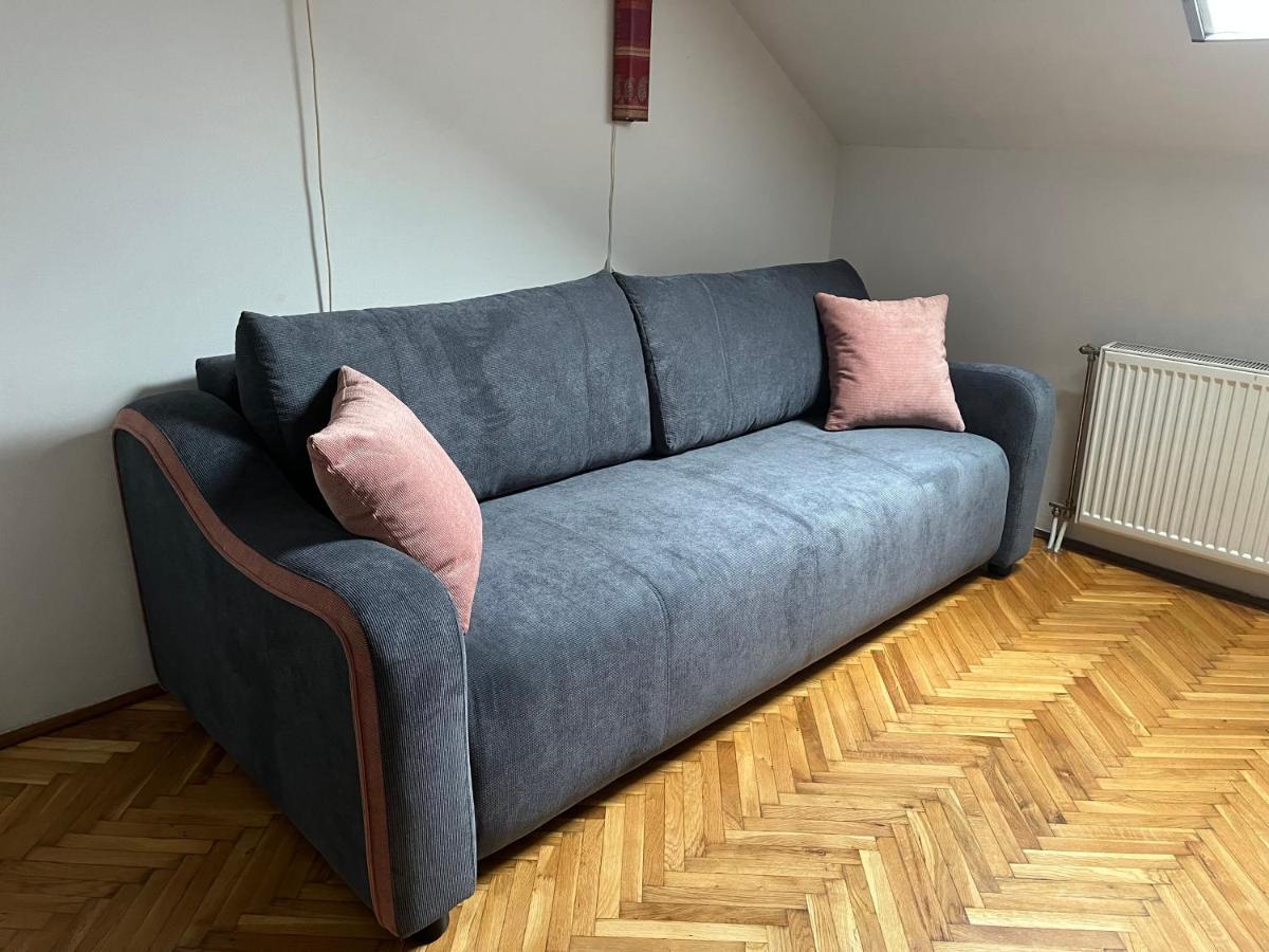 Apartmán Studio In The Centre Of Novi Sad Exteriér fotografie